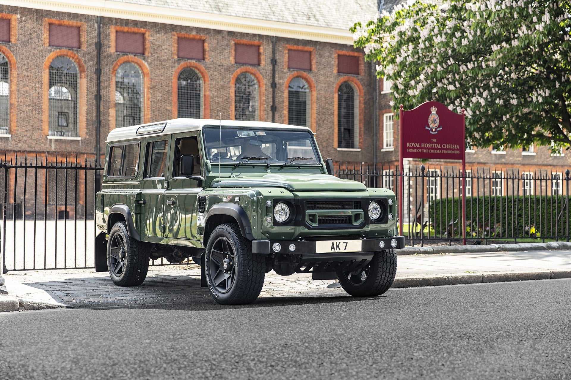 Classic Land Rover Defender 110 Wide Track Conversion - Project Kahn